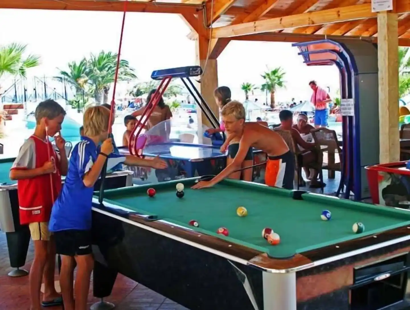 Eri Beach & Village Sport und Entertainment