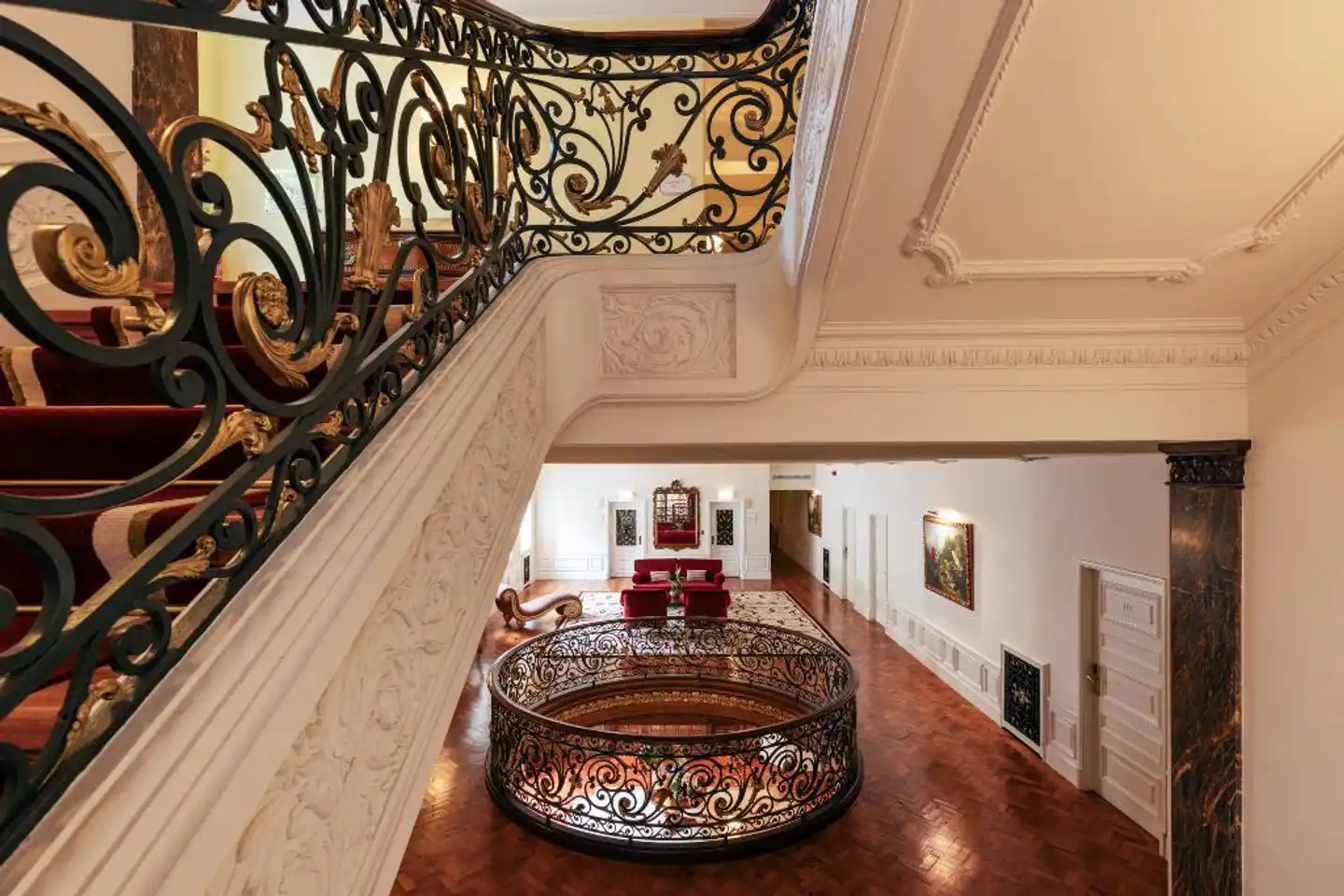 Infante De Sagres Lobby