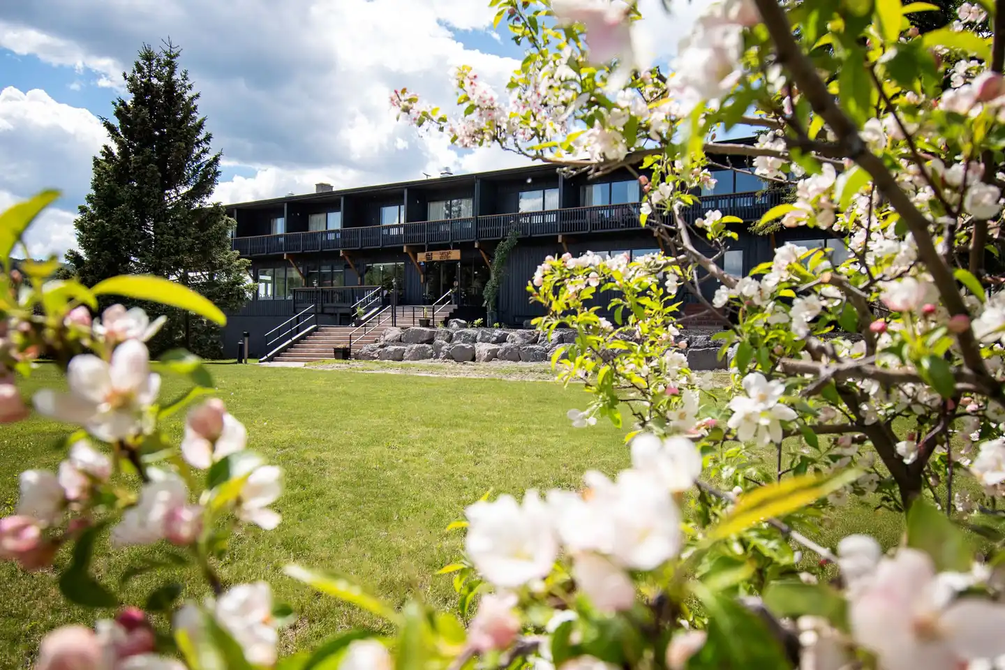 Lac Le Jeune Nature Resort Garten