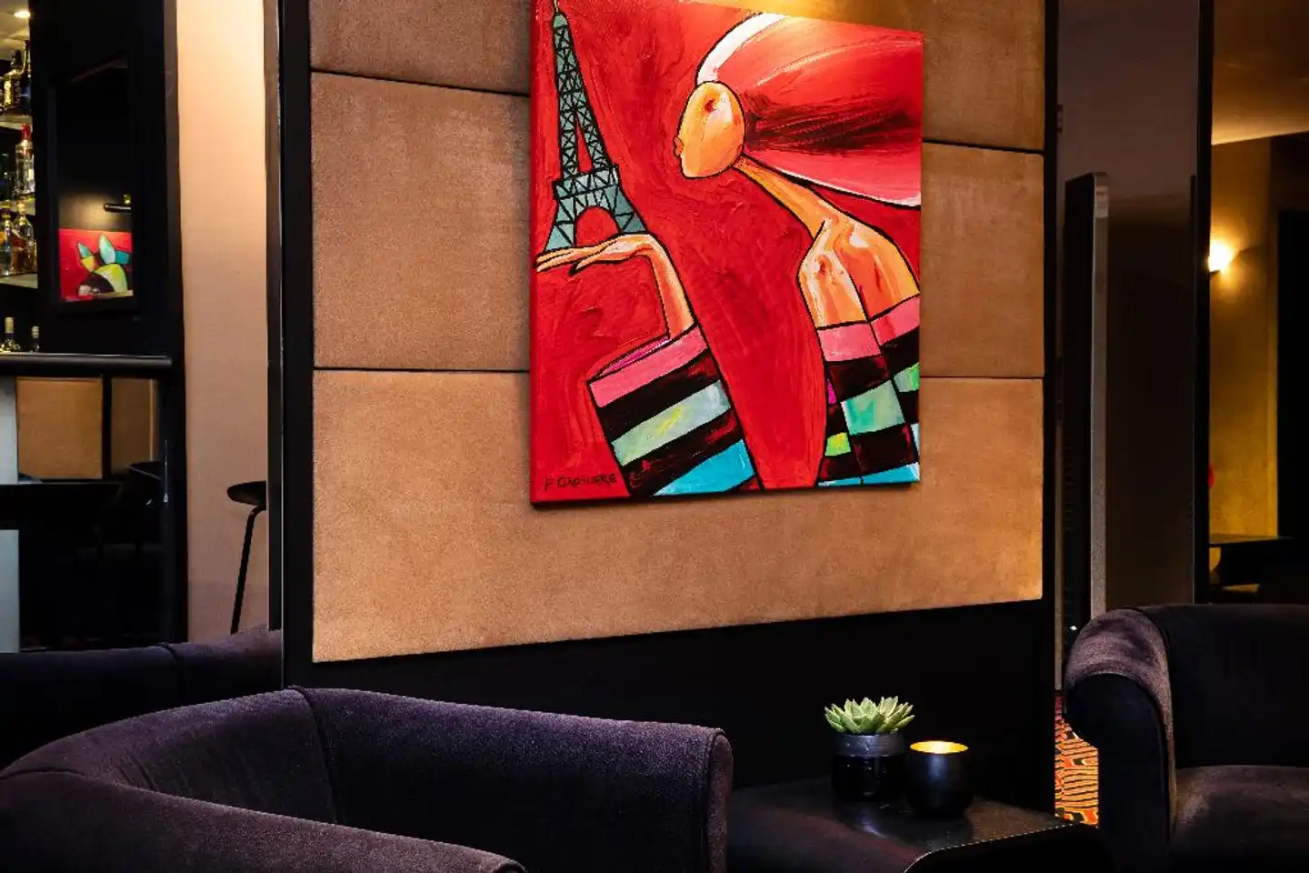 Paris Bastille Lobby