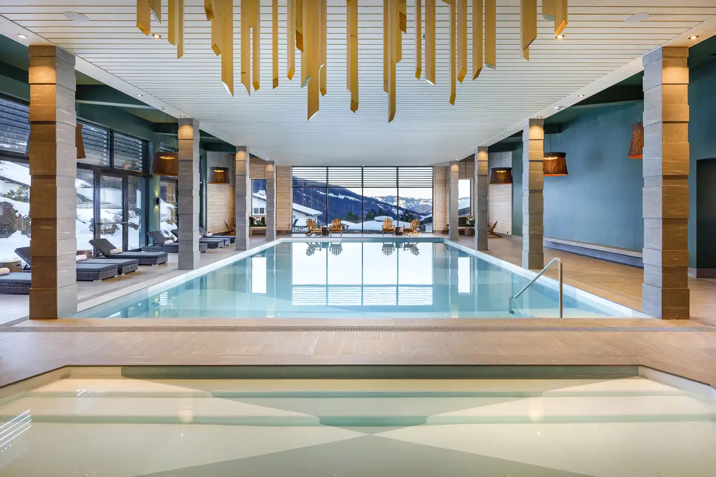 Sport Hallenbad
