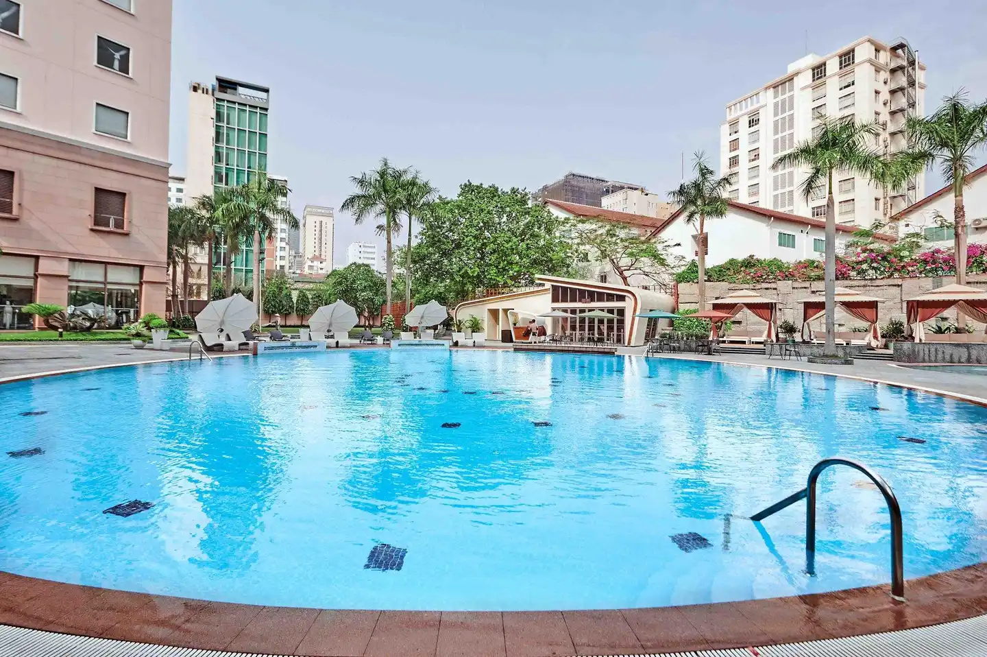 Lotte Legend Hotel Saigon Pool