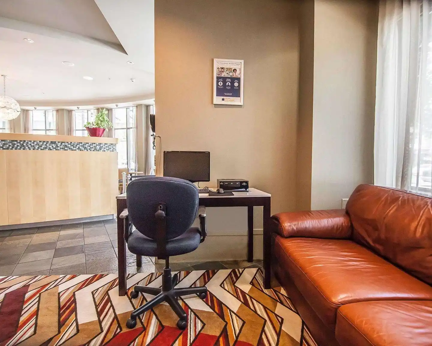 Quality Hotel Airport (South) Lobby