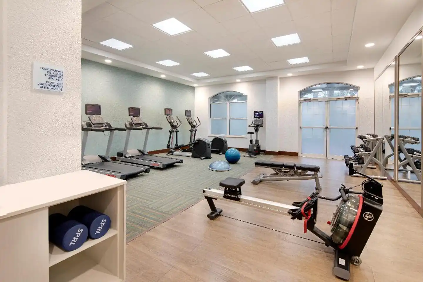 Holiday Inn Express & Suites S Lake Buena Vista Sport und Entertainment