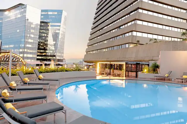 Sandton Sun Pool