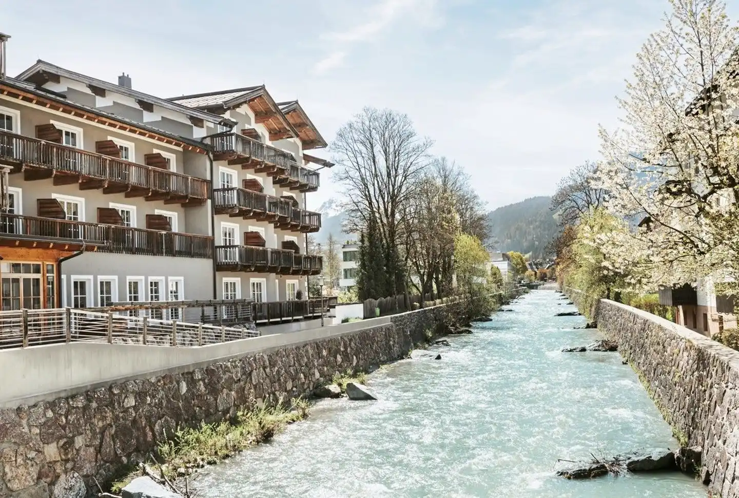 HENRI Country House Kitzbühel Aussenansicht