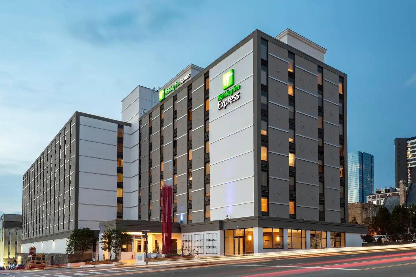 Holiday Inn Express Nashville-Downtown Aussenansicht