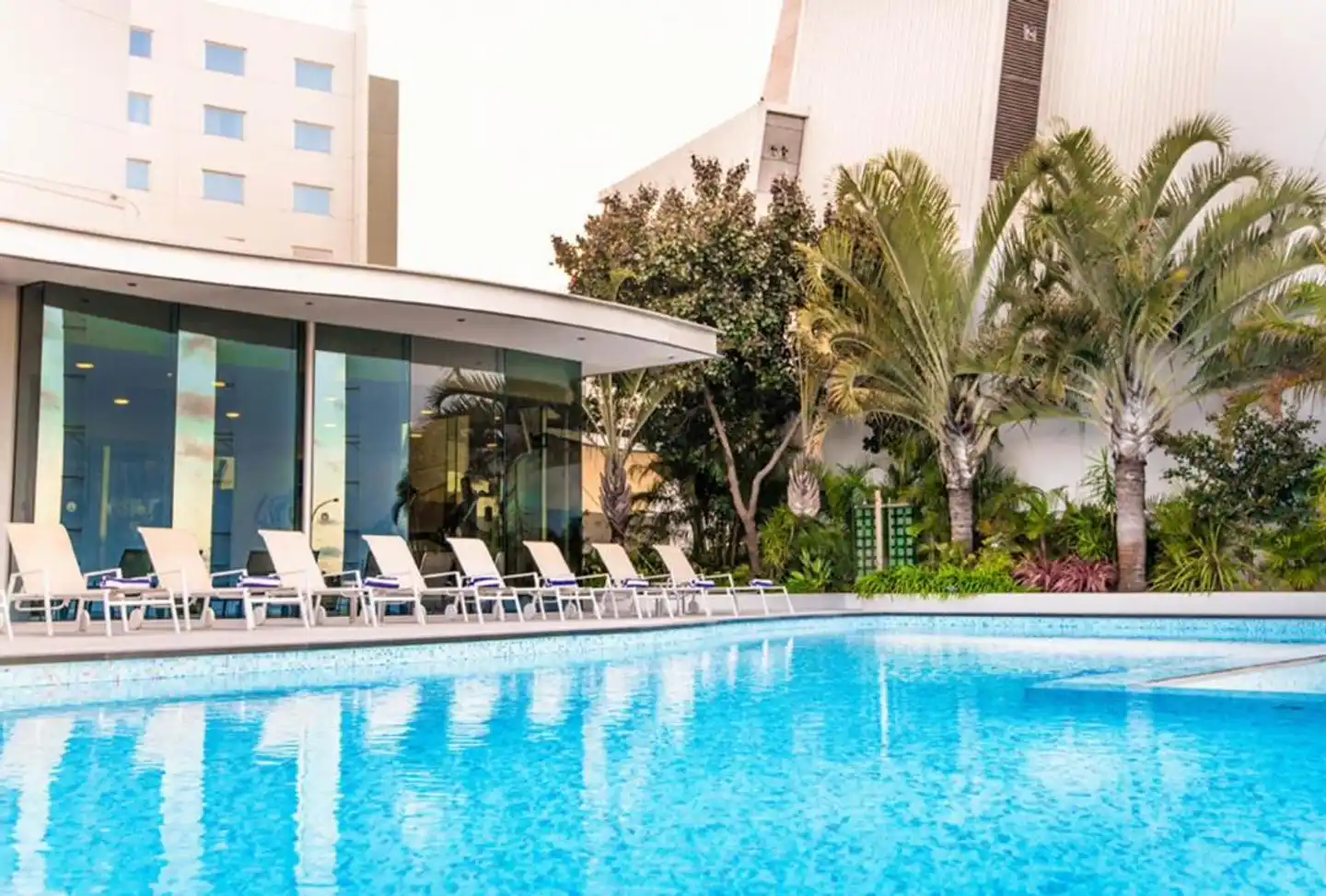 Crown Promenade Perth Pool