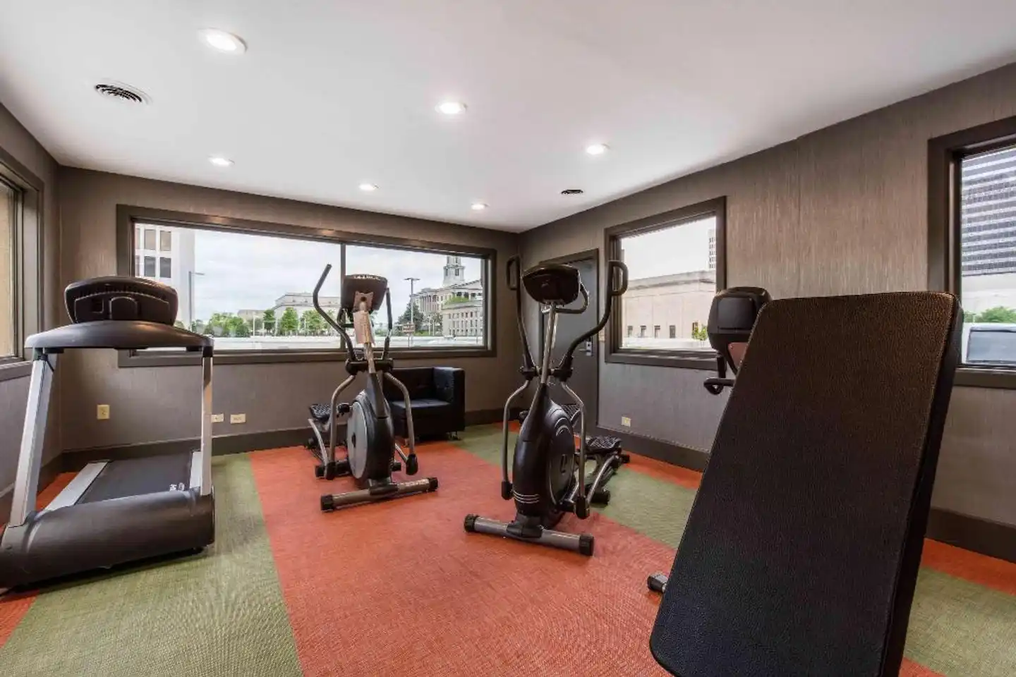 The Capitol Hotel Sport und Entertainment
