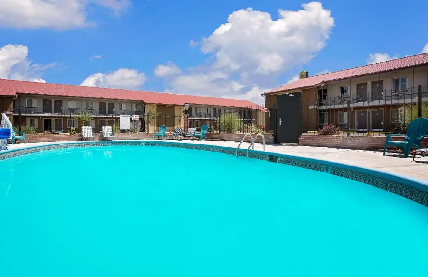 Super 8 by Wyndham Denver Central Pool