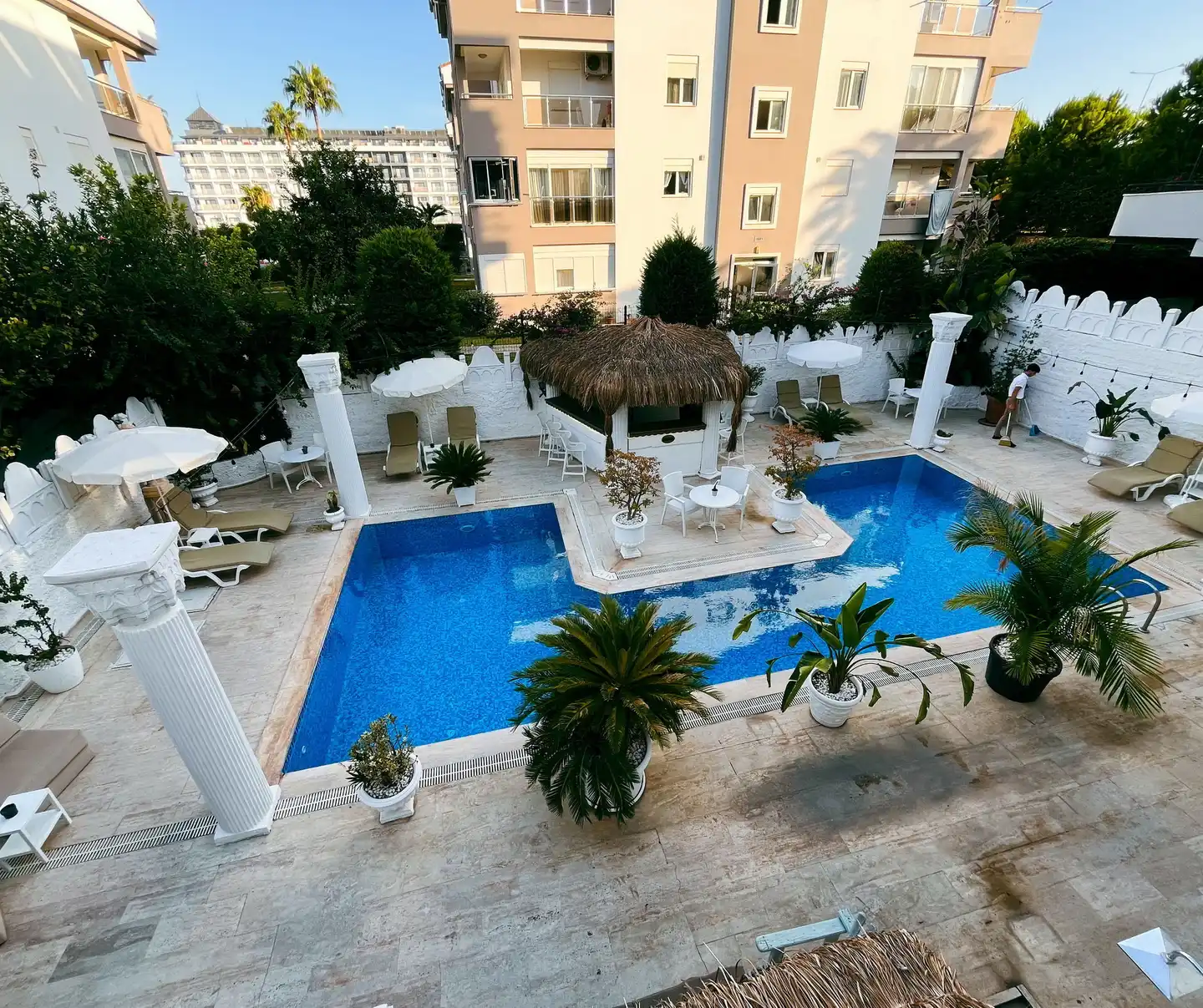 Conny's Hotel Pool