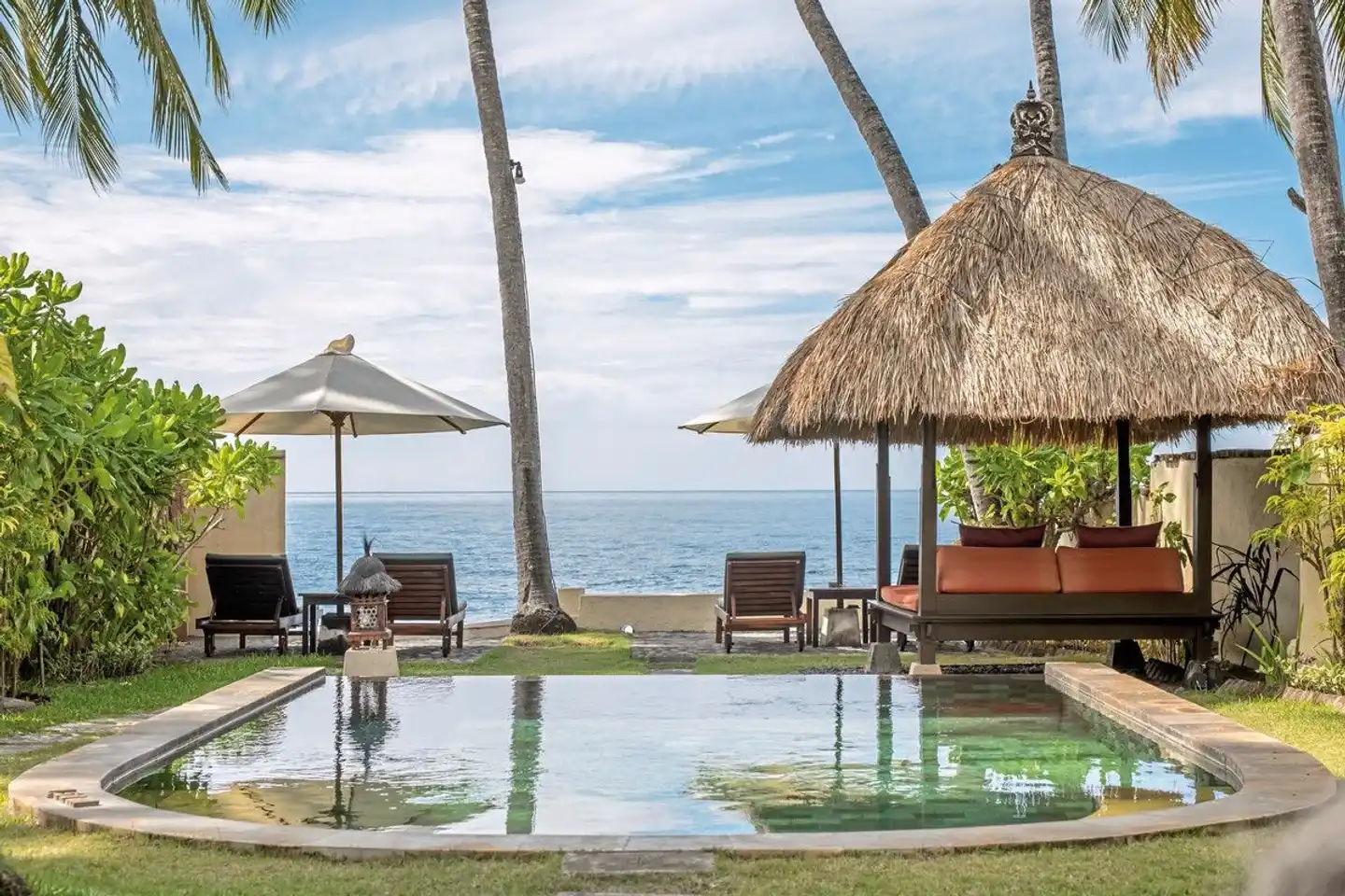 Alam Anda Ocean Front Resort & Spa Pool