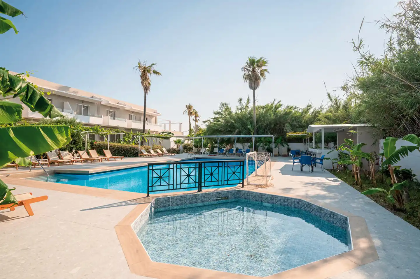 Costa Angela Pool