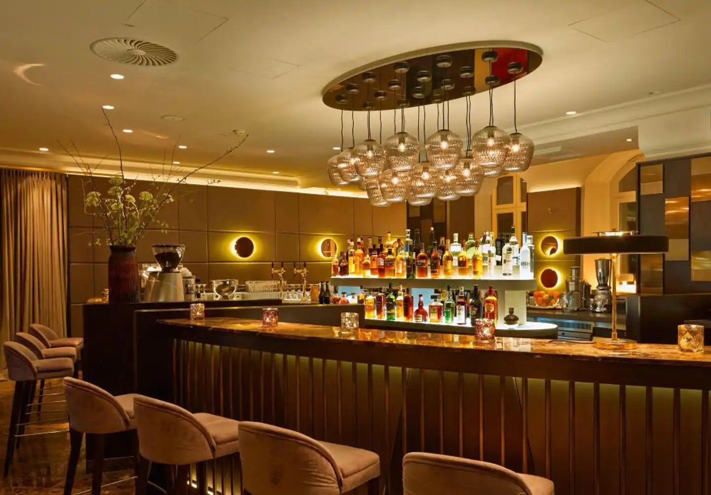 Gewandhaus Dresden, Autograph Collection Bar