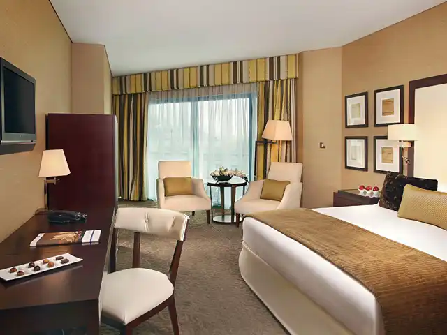 Mövenpick Grand Al Bustan Dubai Wohnbeispiel