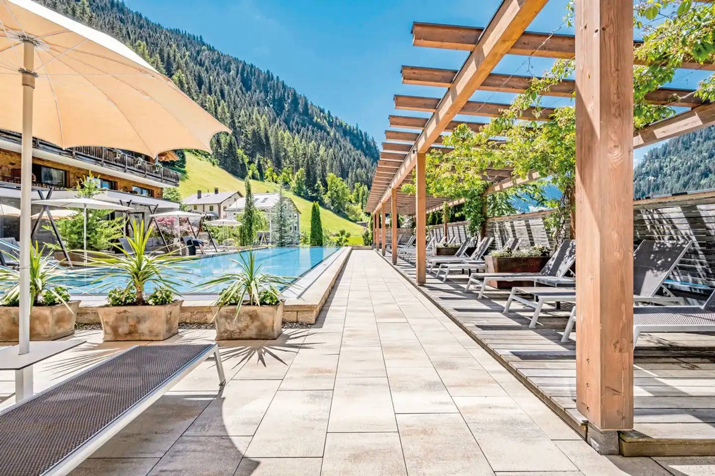 Alpines Balance Hotel Weisses Lamm Terrasse