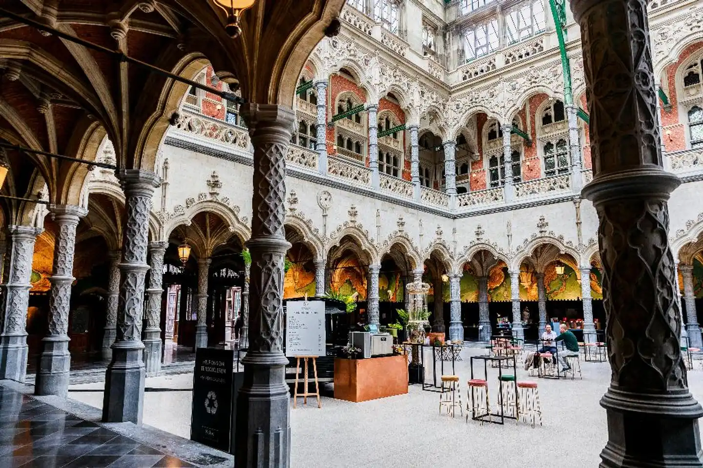 Hotel Indigo Antwerp - City Centre Lobby