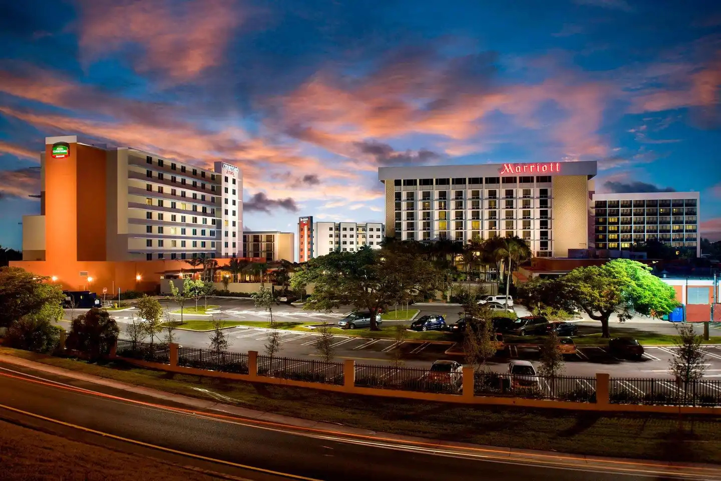 Courtyard by Marriott Miami Airport Aussenansicht