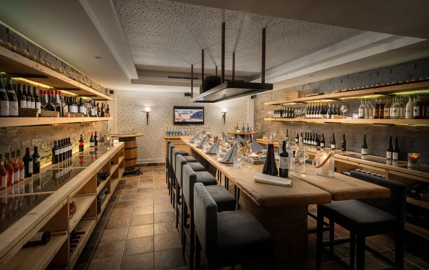 elaya hotel steinplatte Bar