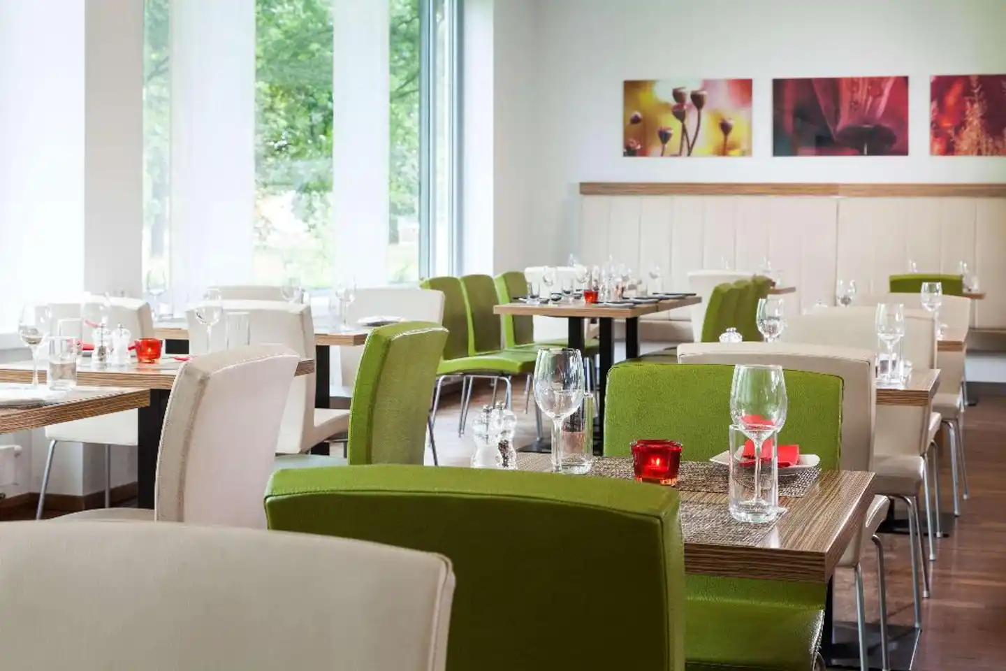 Park Inn by Radisson Frankfurt Airport Wohnbeispiel