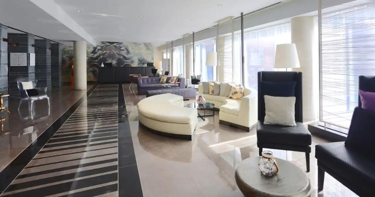 Hotel 10 Badezimmer
