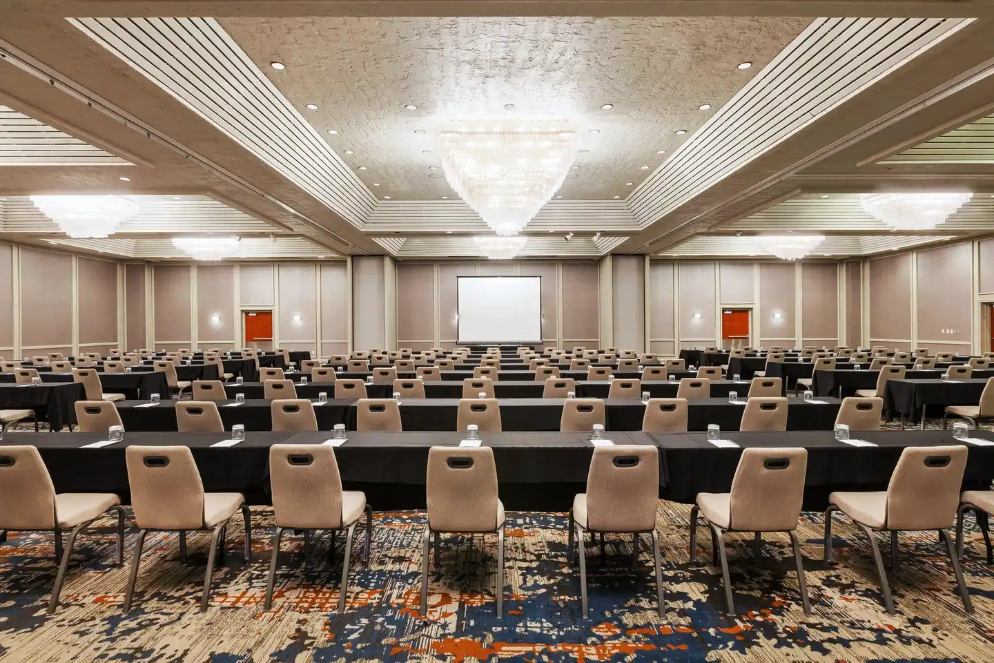 Crowne Plaza Columbus North - Worthington Konferenz