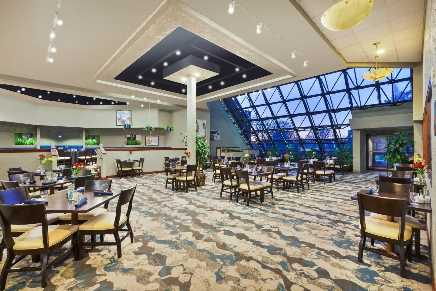 Crowne Plaza Columbus North - Worthington Bar