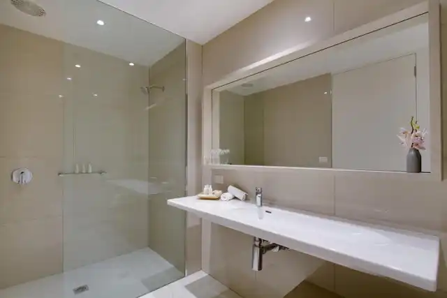 Flinders Hotel Badezimmer