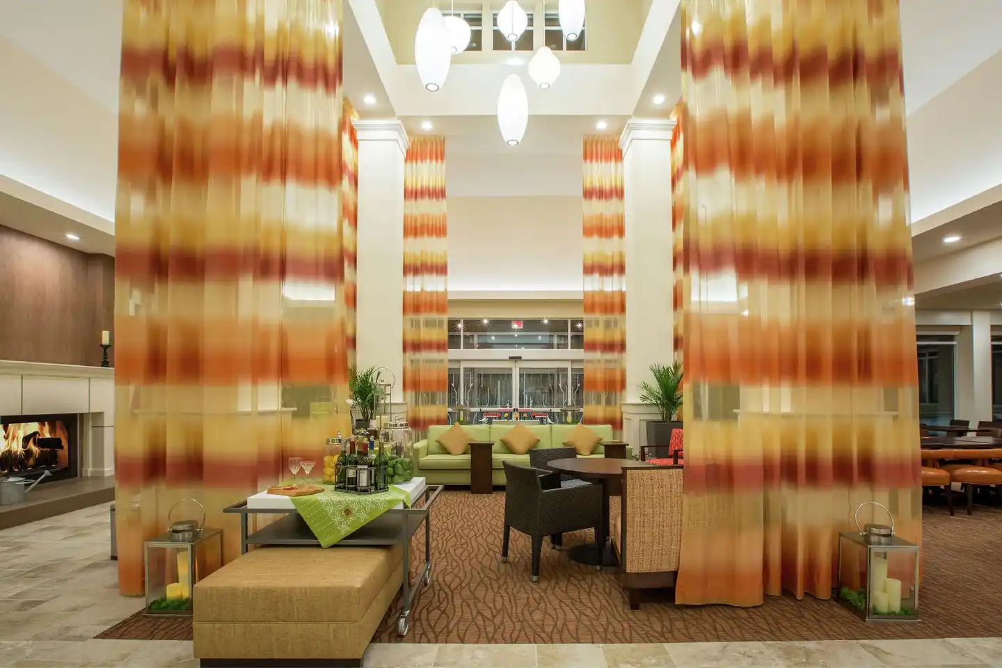Hilton Garden Inn Olympia Lobby