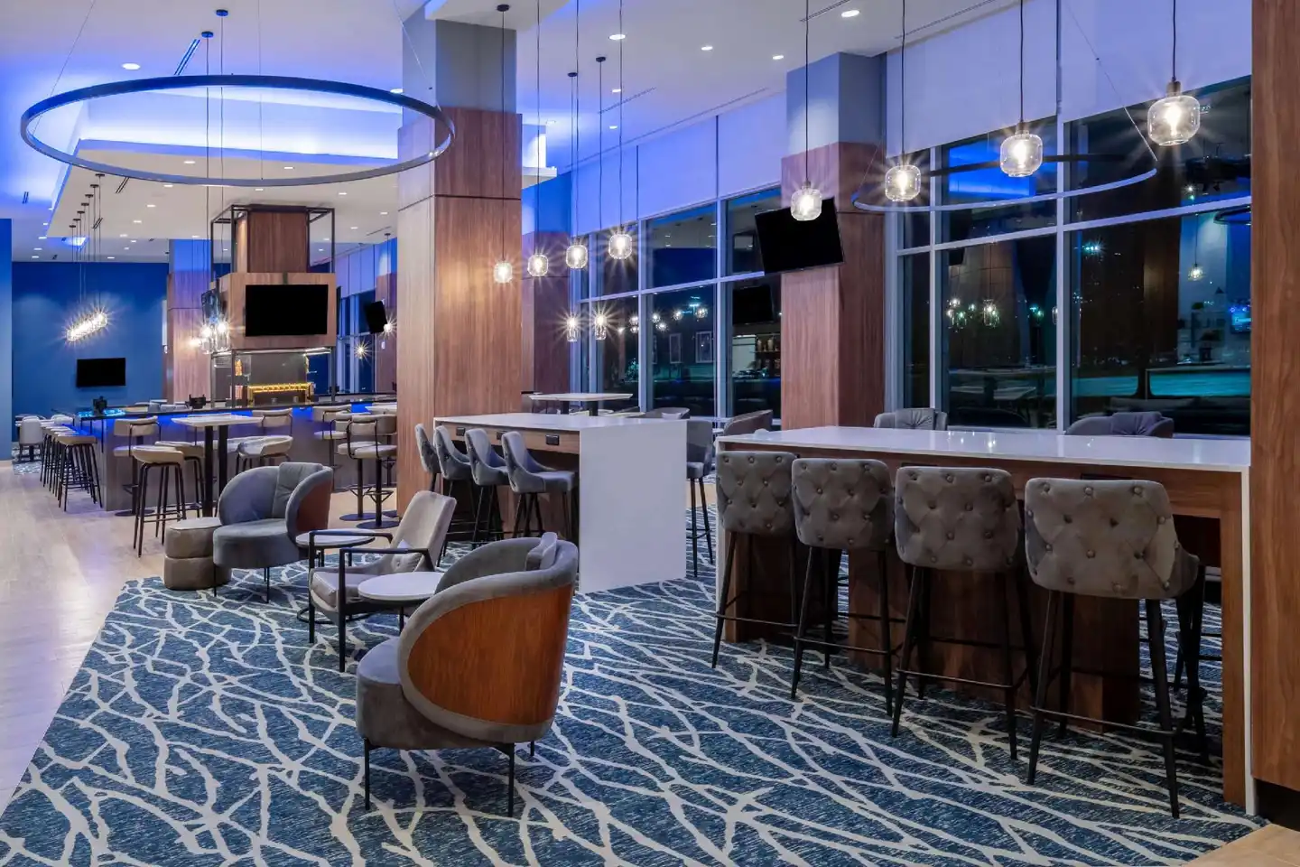 La Quinta Inn & Suites by Wyndham Nashville Downtown / Stadium Bar