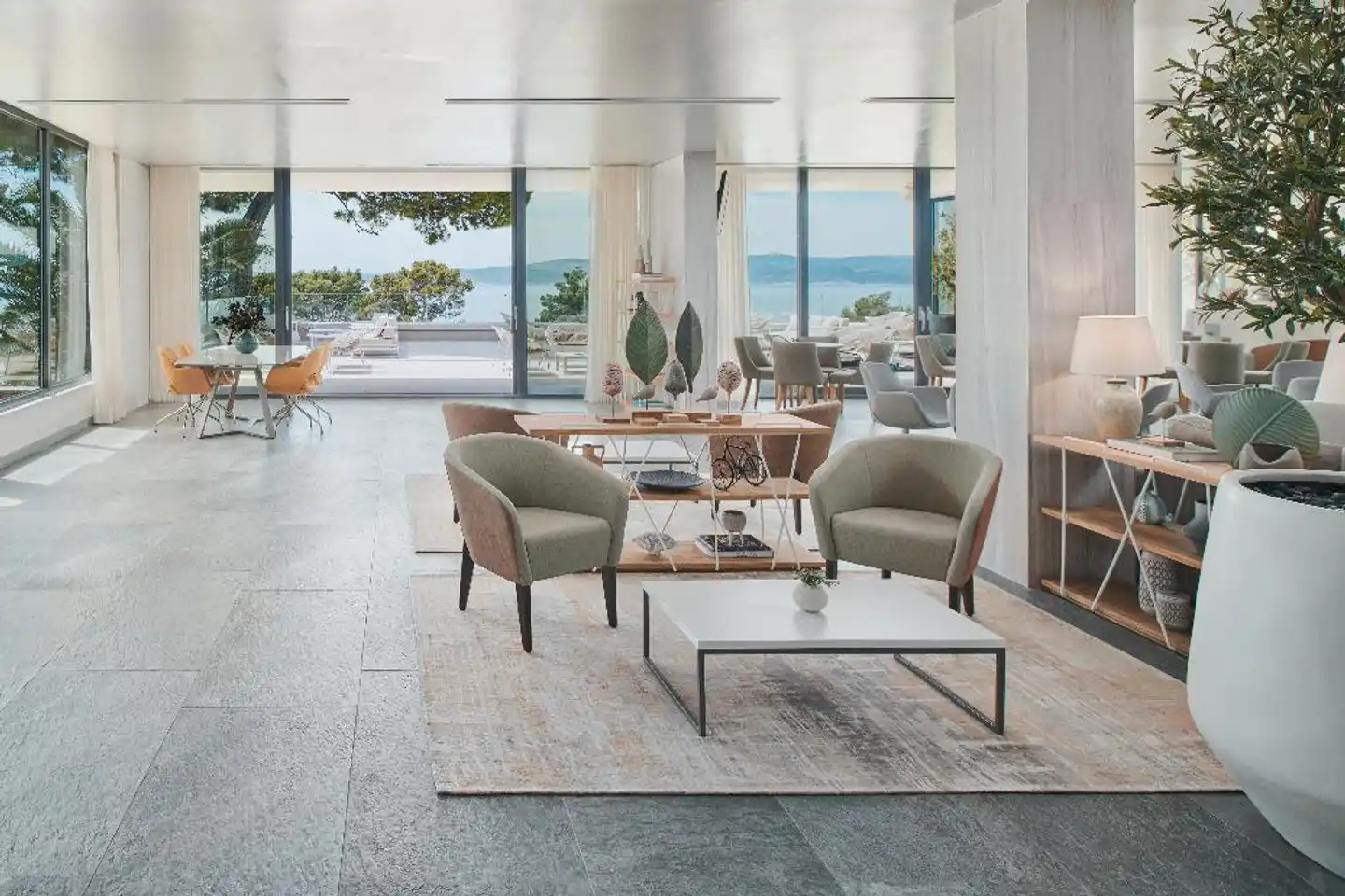 Bluesun Hotel Berulia Lobby