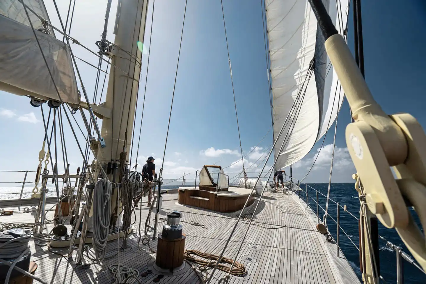 RHEA - Segelabenteuer ab/bis Martinique Sport und Entertainment