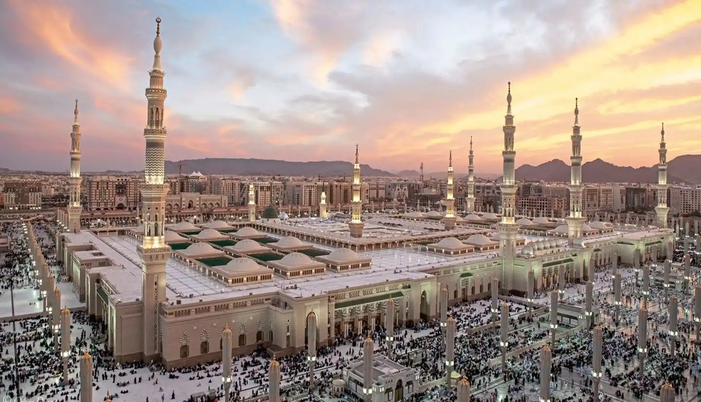 Saudi-Arabien Kompakt - von Riad über AlUla nach Jeddah Aussenansicht
