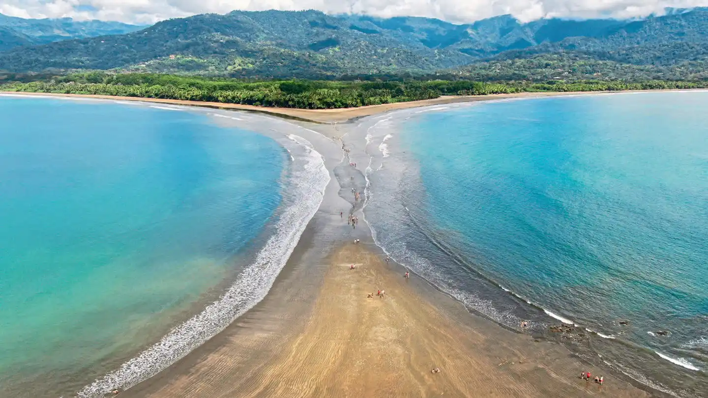 Pura Vida - Costa Rica hautnah (Privatreise) Pool