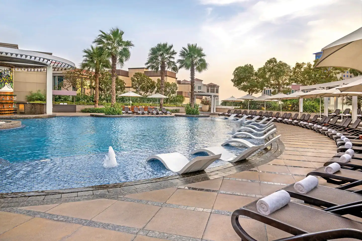 Dubai City Hotel Roulette Pool