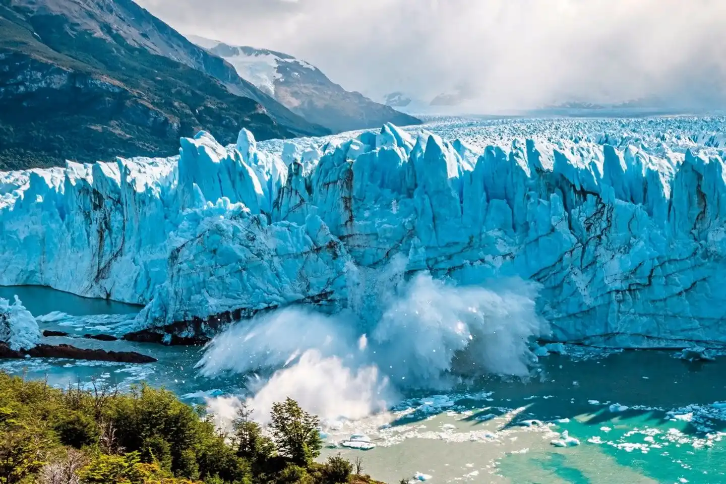 Rauhes Patagonien & mystische Osterinsel Landschaft
