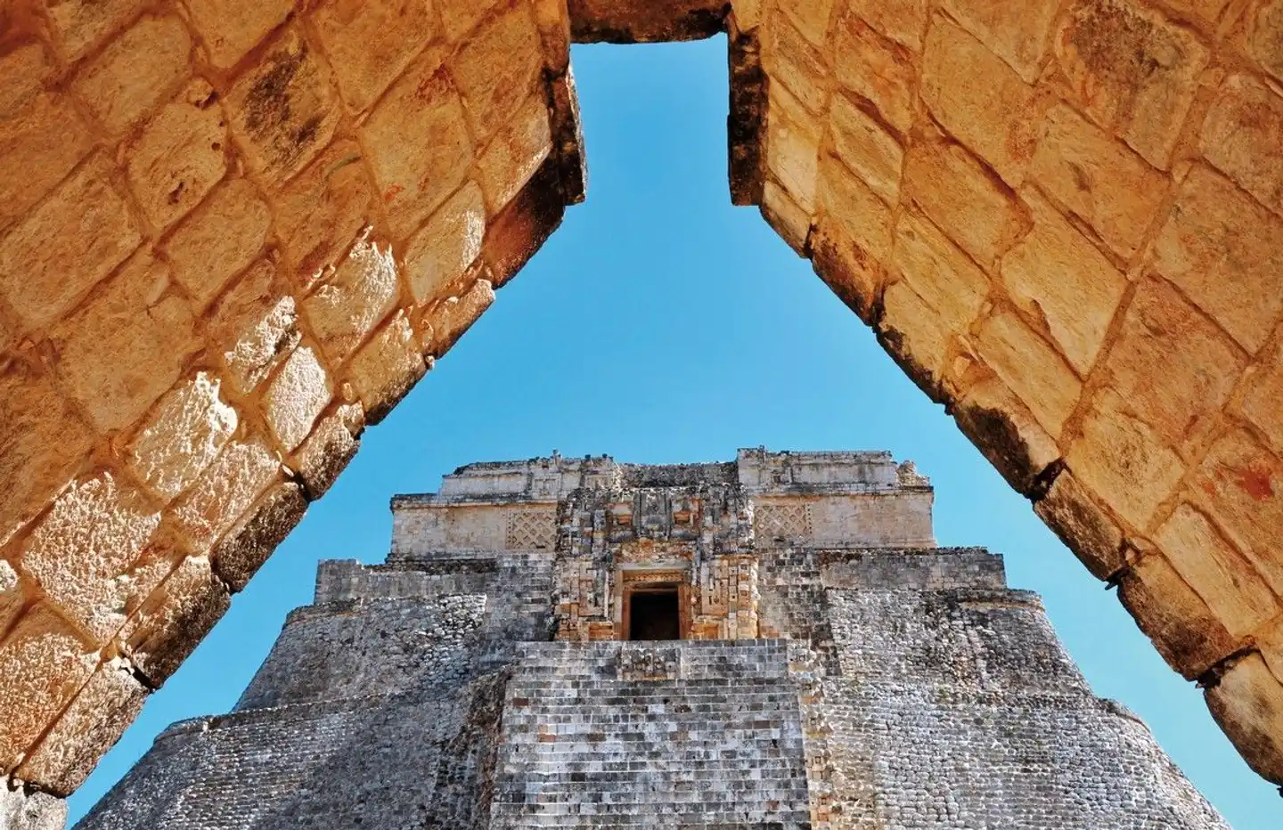 Roadtrip Yucatan: Tempel, Tropen und Cenoten Aussenansicht