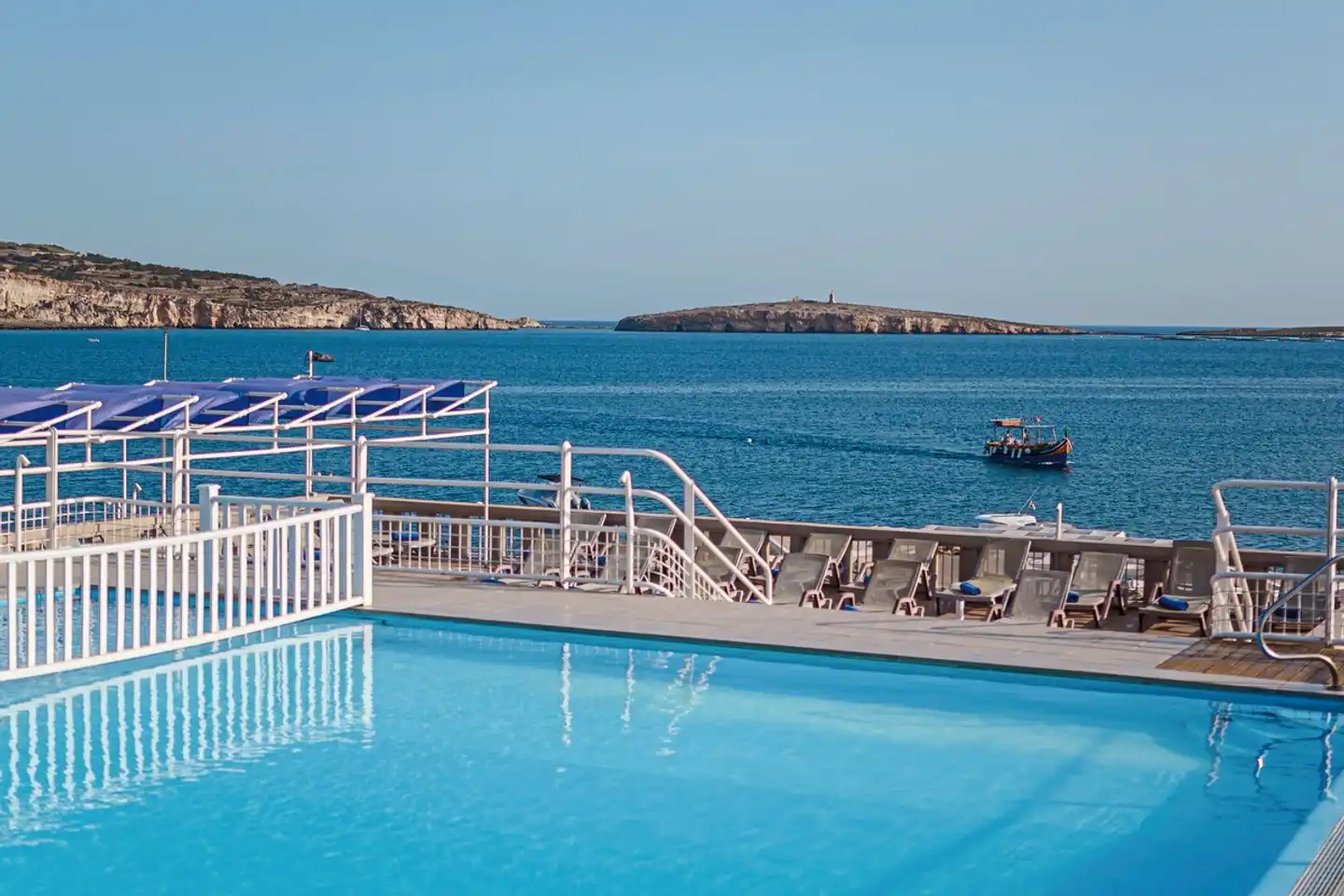 Gillieru Harbour Pool