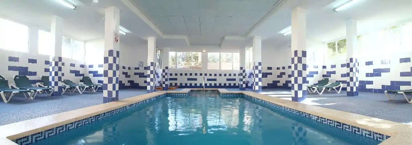 Protur Floriana Resort Hallenbad