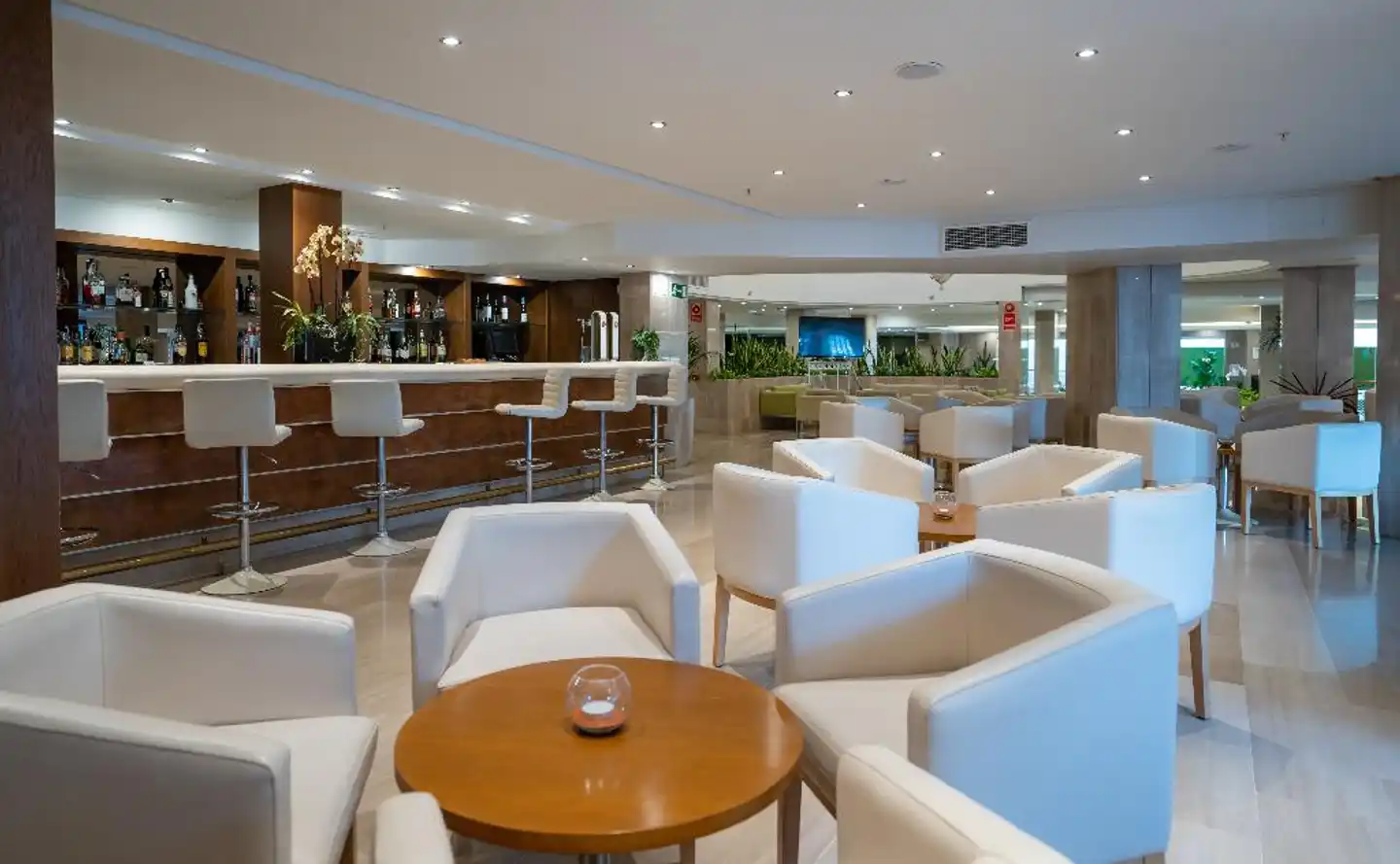 MS Aguamarina Lobby