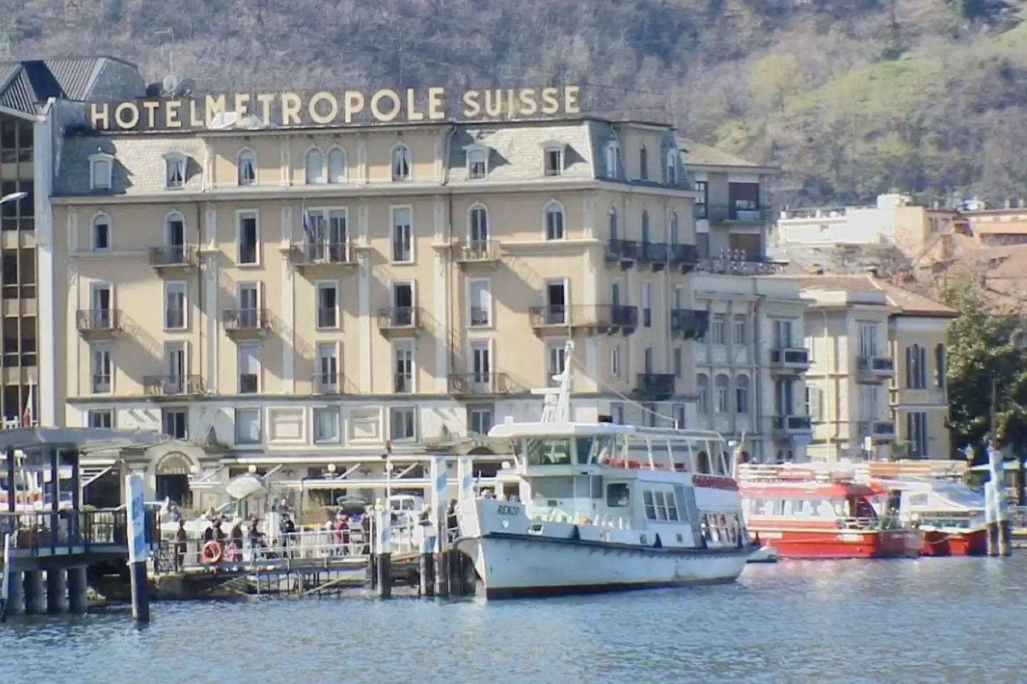 Metropole Suisse Aussenansicht