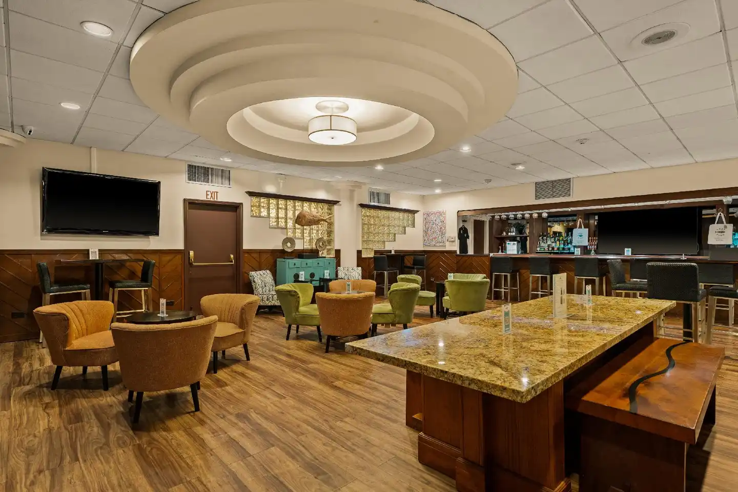 Airport Honolulu Hotel Lobby