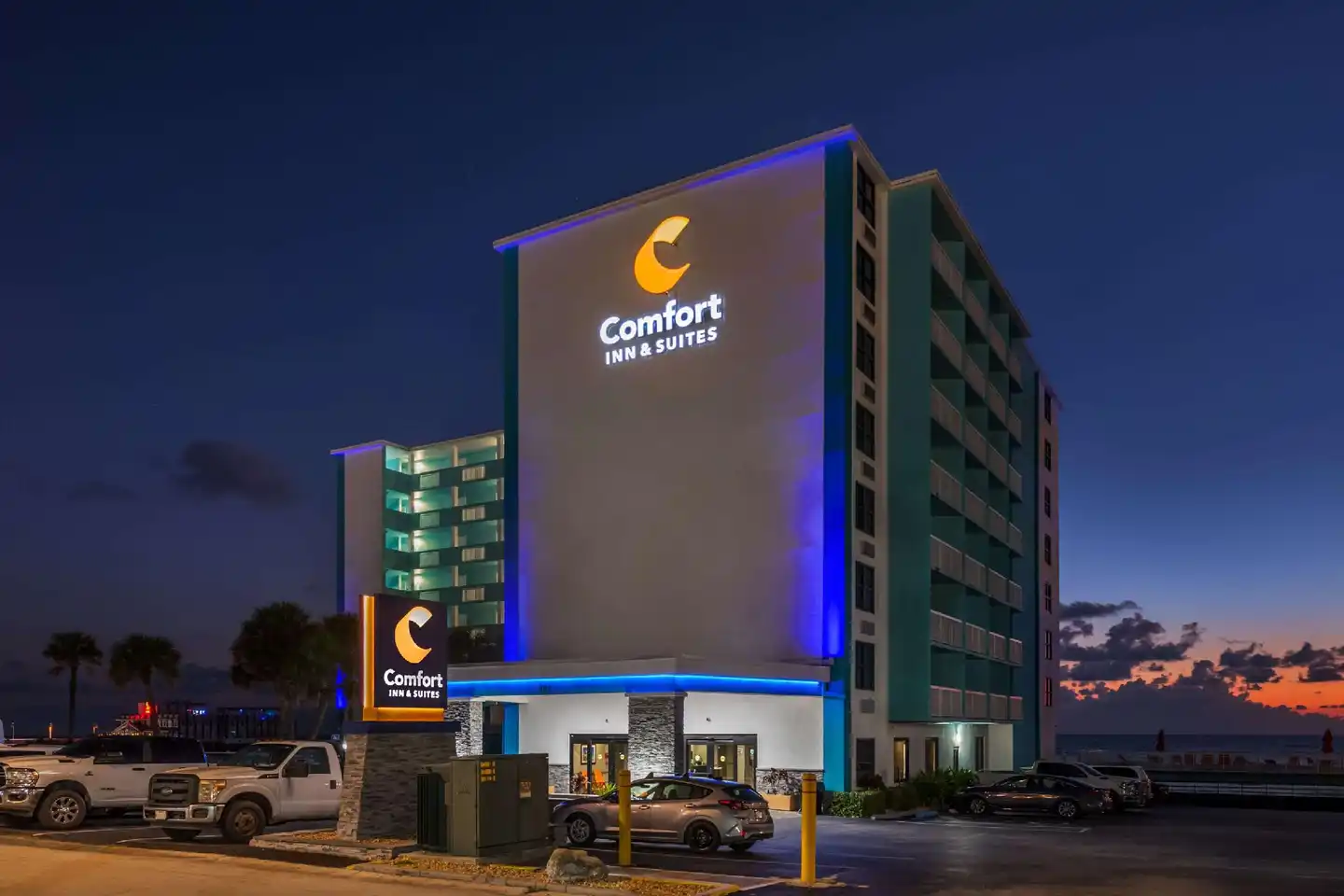 Comfort Inn & Suites Daytona Beach Oceanfront Aussenansicht
