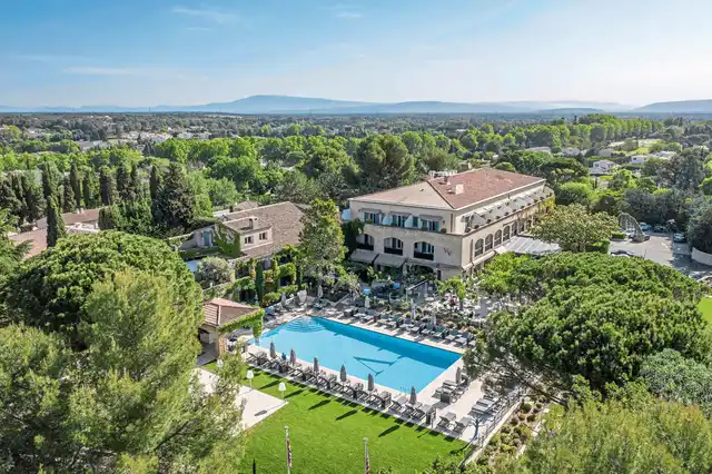 Hôtel Le Vallon de Valrugues & SPA Aussenansicht
