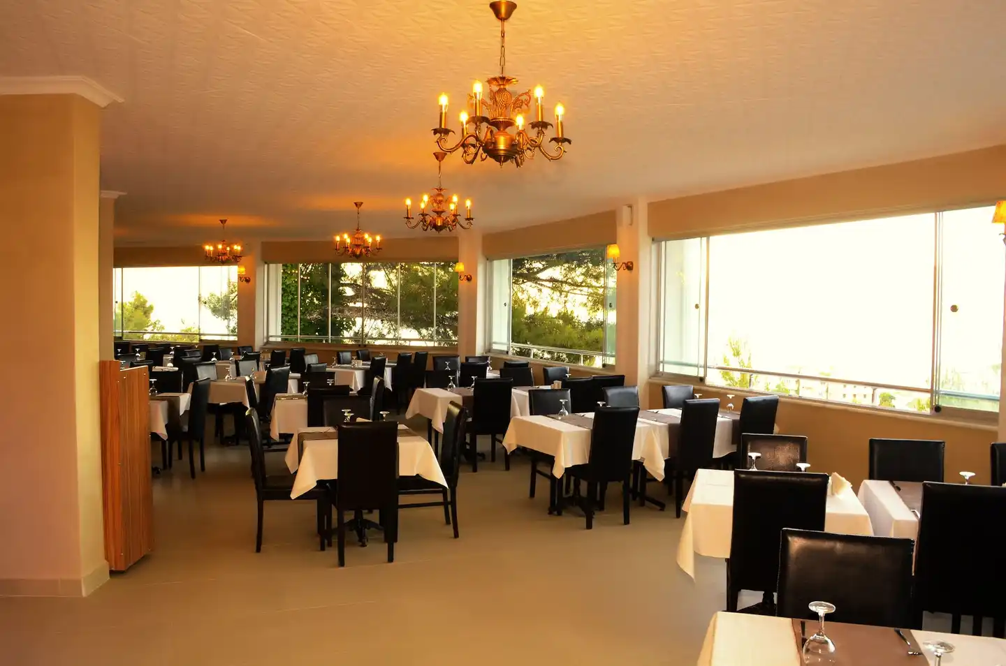Isla Panorama Restaurant