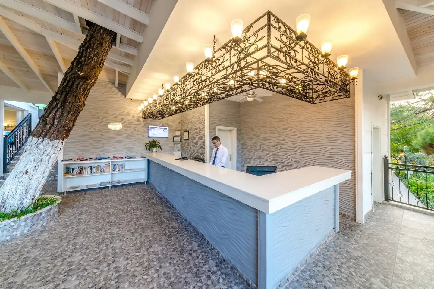 Isla Panorama Lobby