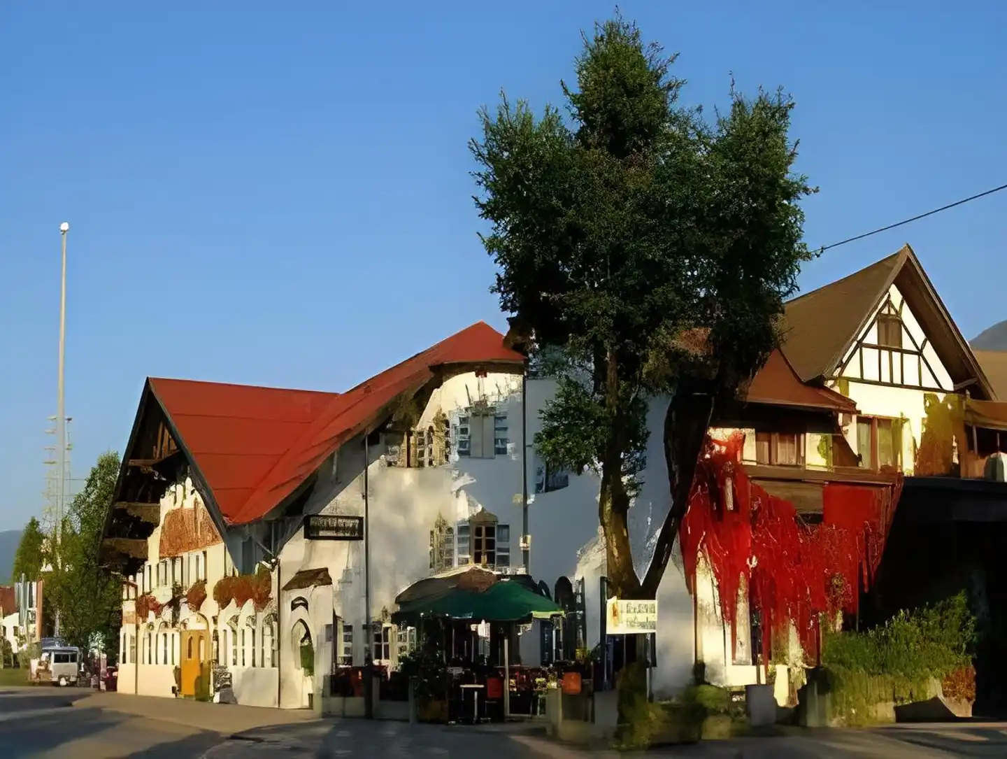 Weinbauer Aussenansicht
