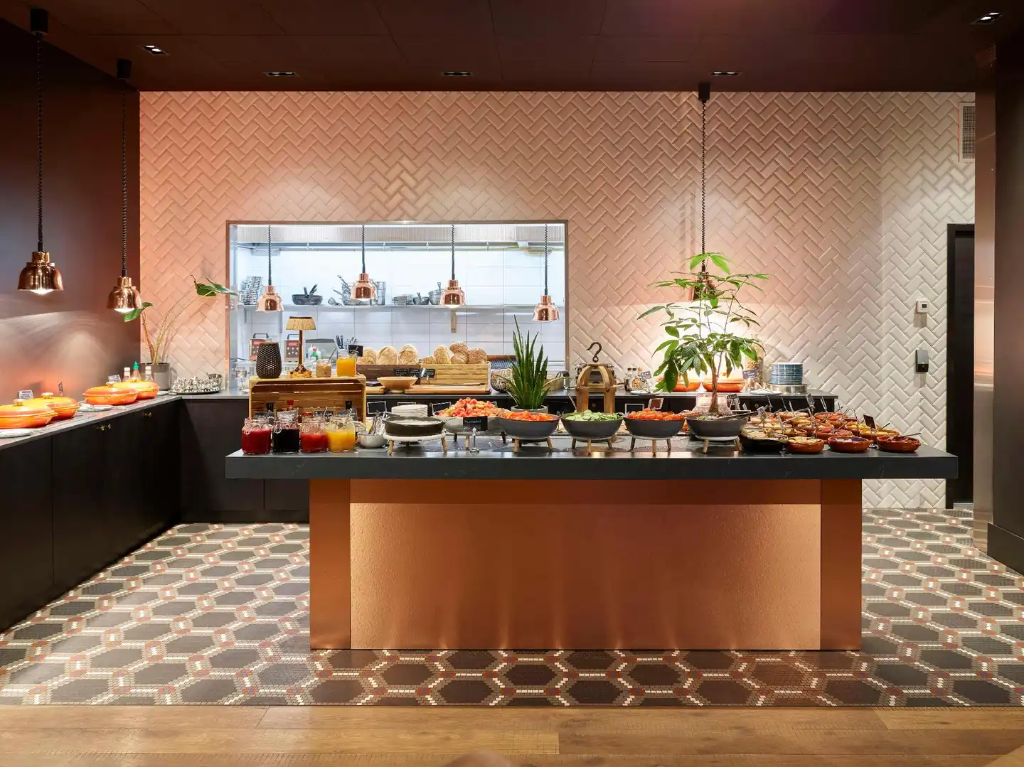 Radisson Blu Caledonien Hotel, Kristiansand Bar