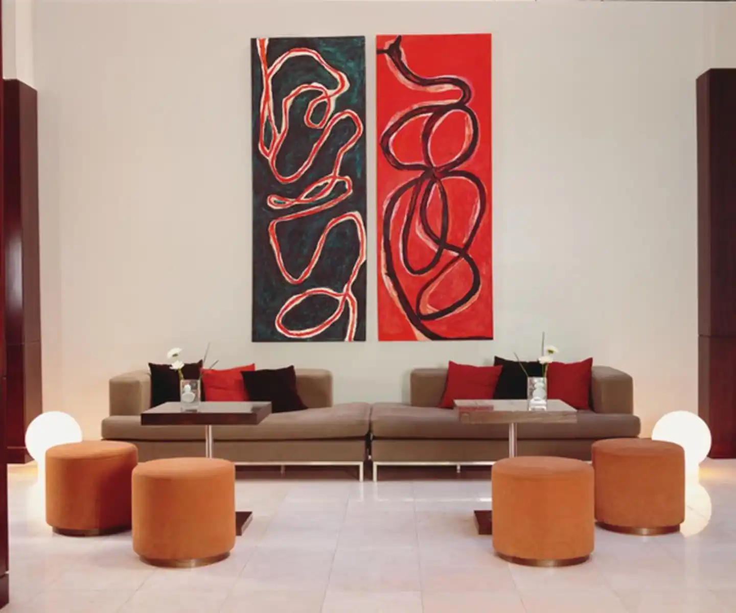 562 Nogaro Lobby