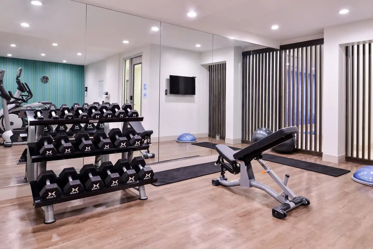 Holiday Inn Express New Orleans - St Charles Sport und Entertainment